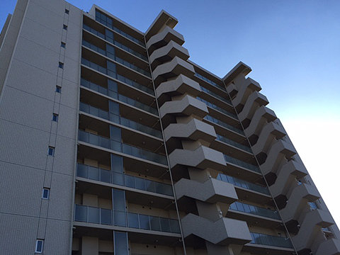 現地外観写真　建物外観