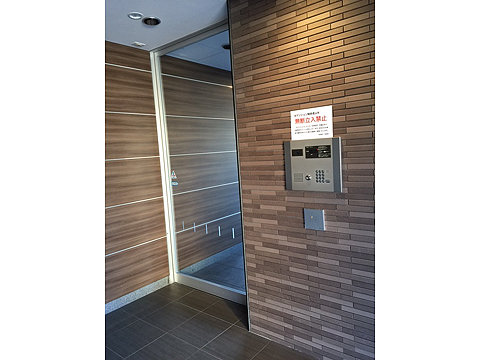 エントランス　オートロック