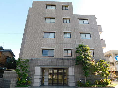 現地外観写真　建物外観