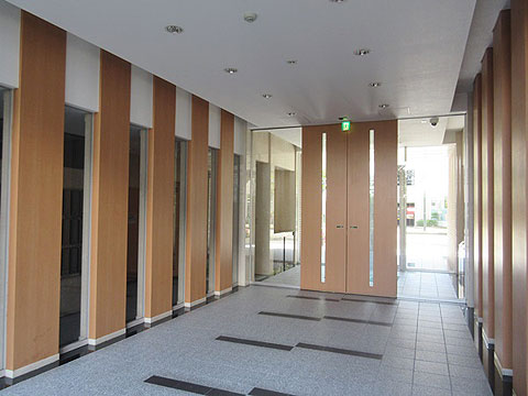 エントランス エントランス