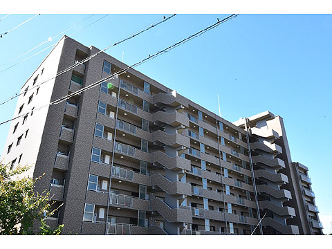 現地外観写真　建物外観