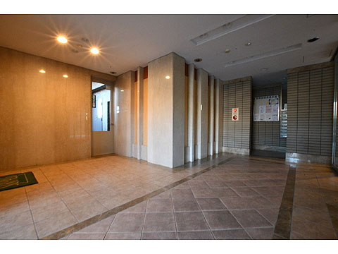 エントランス　エントランスホール