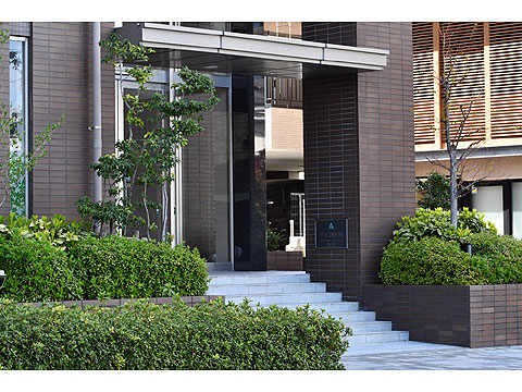 エントランス　エントランス外観