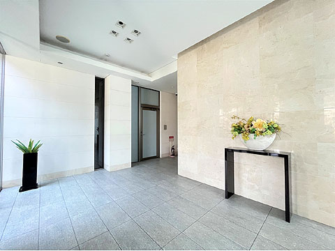 エントランス エントランス