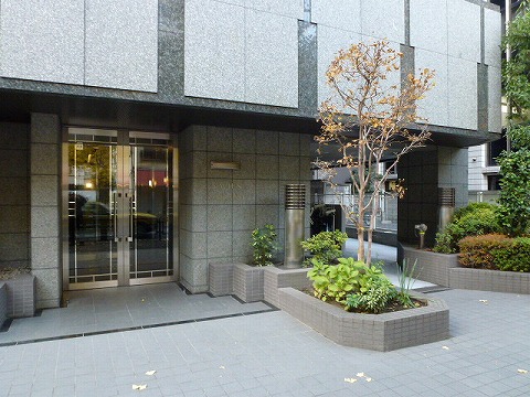 その他共用部 エントランス2