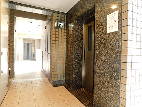 ロビー　エレベーターホール