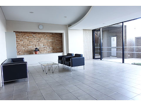 エントランス　エントランスホール