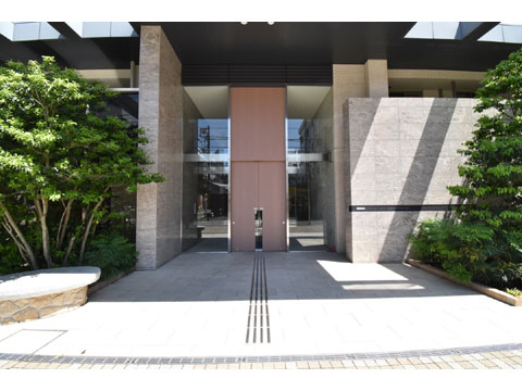 エントランス　エントランス