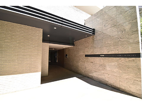 エントランス　エントランス