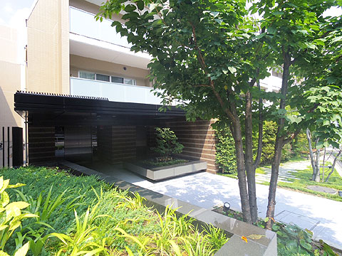 エントランス メインエントランス