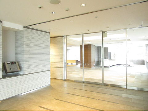 エントランス エントランス(オートロック)