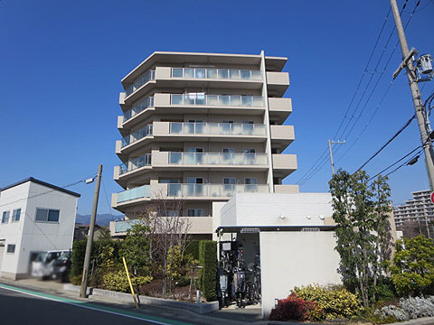 現地外観写真　外観写真２