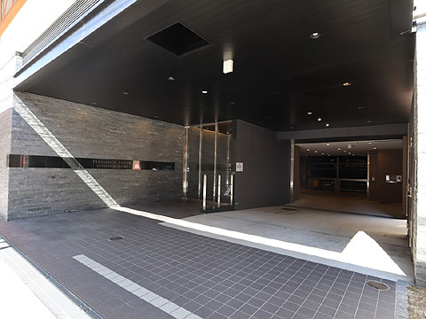 エントランス　IMG_2980