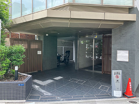 エントランス　リストレジデンス浅草国際通り