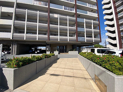 その他共用部 マンションアプローチ