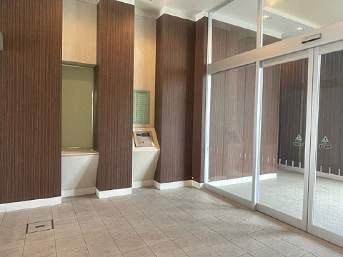 エントランス　オートロック