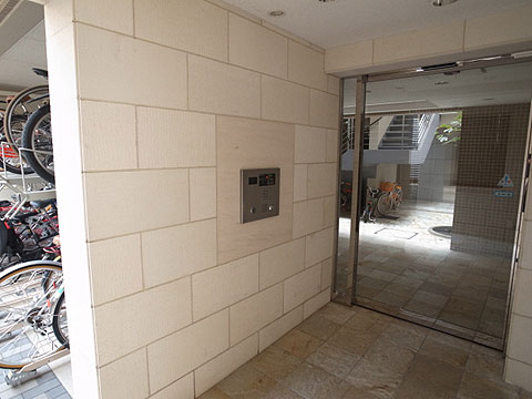 エントランス　オートロック