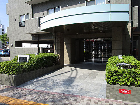 エントランス　エントランス