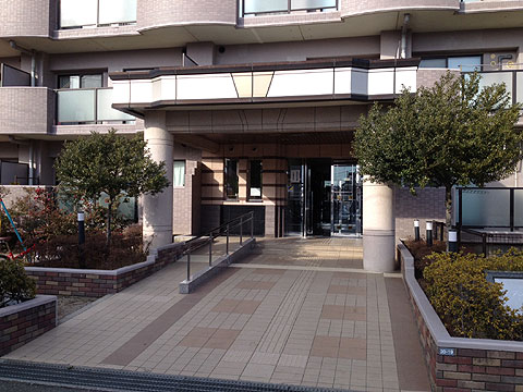 エントランス　エントランス入口