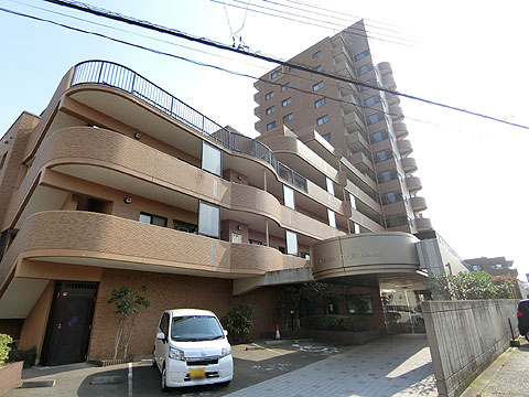 現地外観写真 全94戸、2LDKから5LDKの29タイプのお