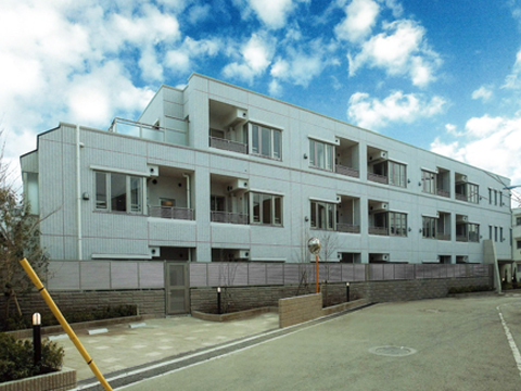 その他共用部　外観４・駐車場