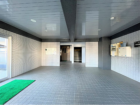 エントランス　エントランス