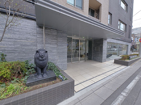 エントランス エントランス