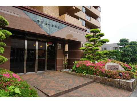 エントランス ラブニール辰巳エントランス