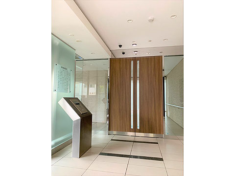 エントランス エントランス