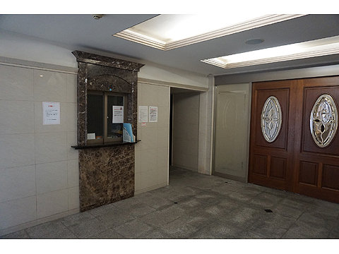 エントランス 管理人室