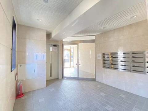 エントランス　エントランスロビー