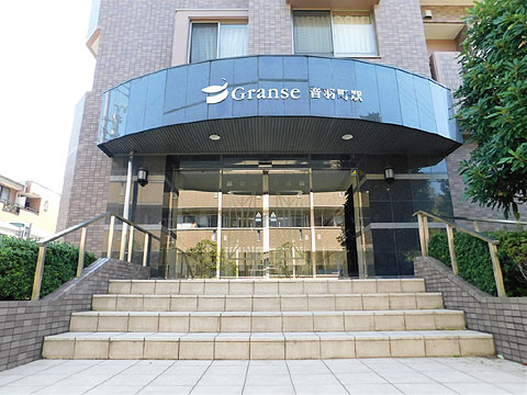 エントランス　エントランス