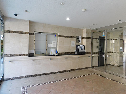 エントランス　エントランス