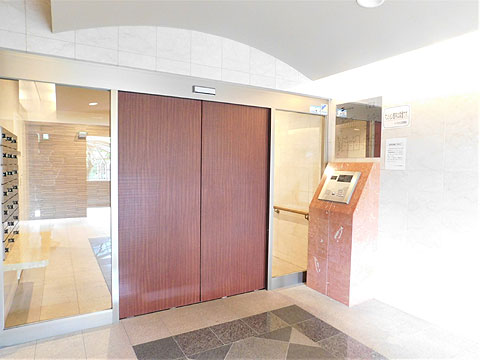 エントランス　エントランス