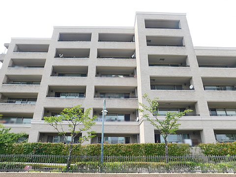 現地外観写真 イーストコート