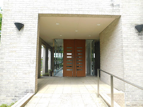 エントランス エントランス