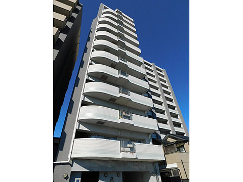 現地外観写真 建物外観