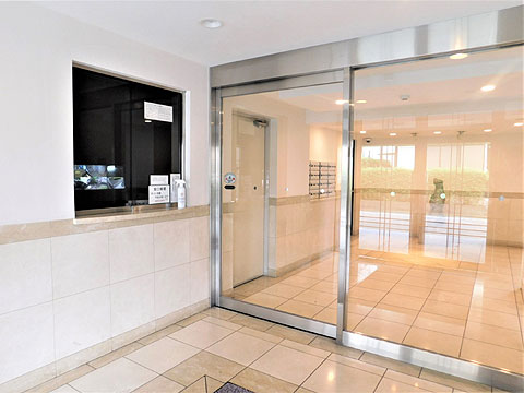 エントランス エントランス