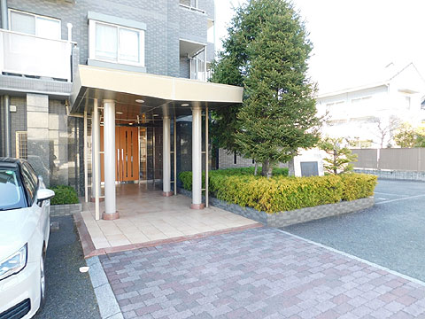 エントランス　エントランス