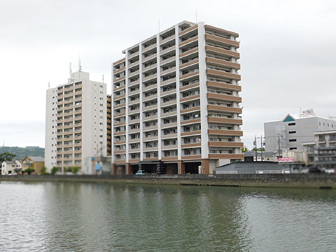 現地外観写真 建物外観