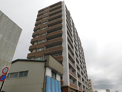 現地外観写真 建物外観