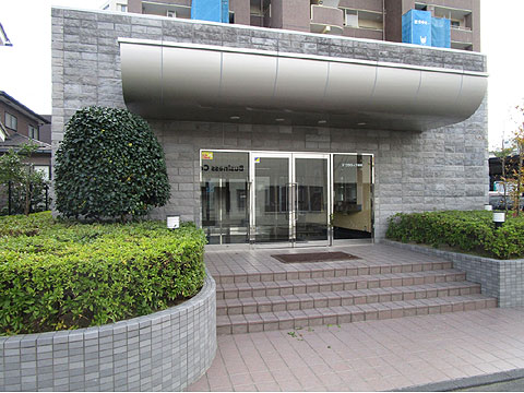 エントランス　エントランス