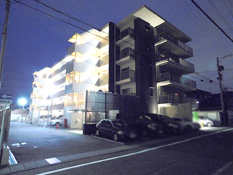 現地外観写真 建物外観(北西側から撮影)