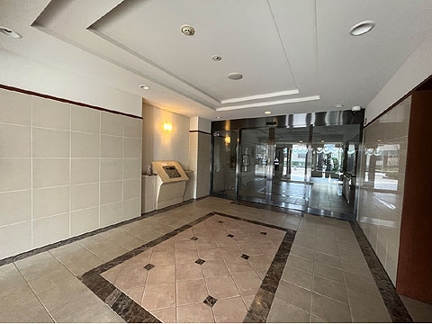 エントランス　エントランス