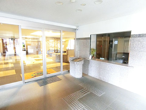 エントランス エントランス