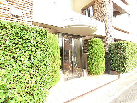 現地外観写真 エントランス入り口