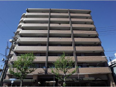 現地外観写真　建物外観