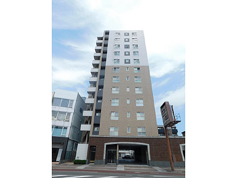 現地外観写真 建物外観