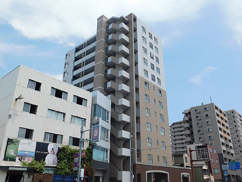 現地外観写真 建物外観