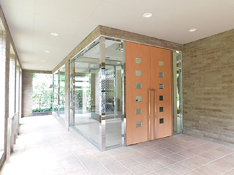 エントランス　エントランス